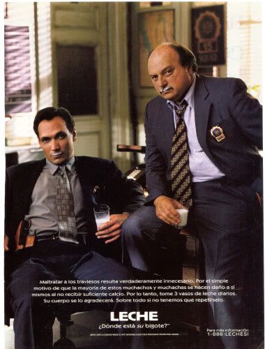 Jimmy Smits & Dennis Franz — Spanish-market the collector scan