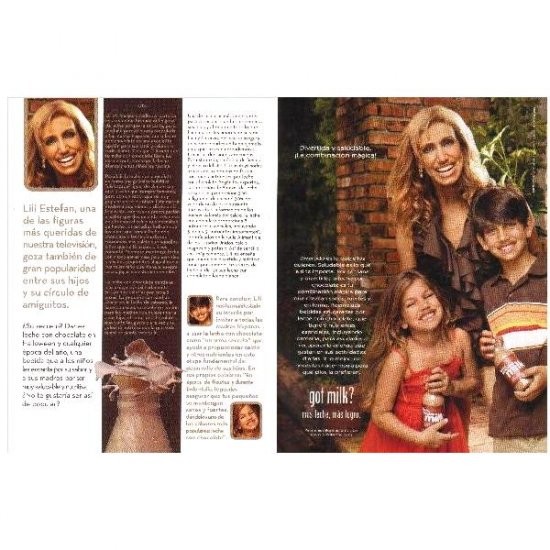 Lili Estefan & her children — “Divertida y saludable. ¡La combinación mágica!” (chocolate milk)