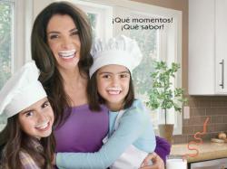 v125 recovered source — Maggie Jimenez with daughters Nicole and Paola