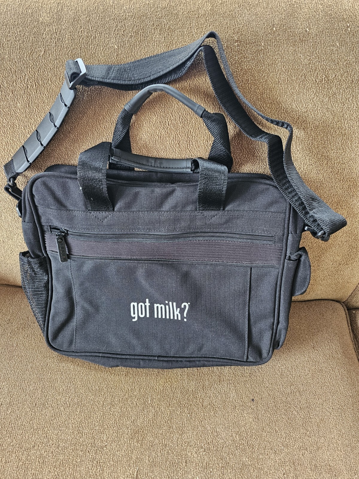 got milk? Leeds Laptop / Messenger Bag