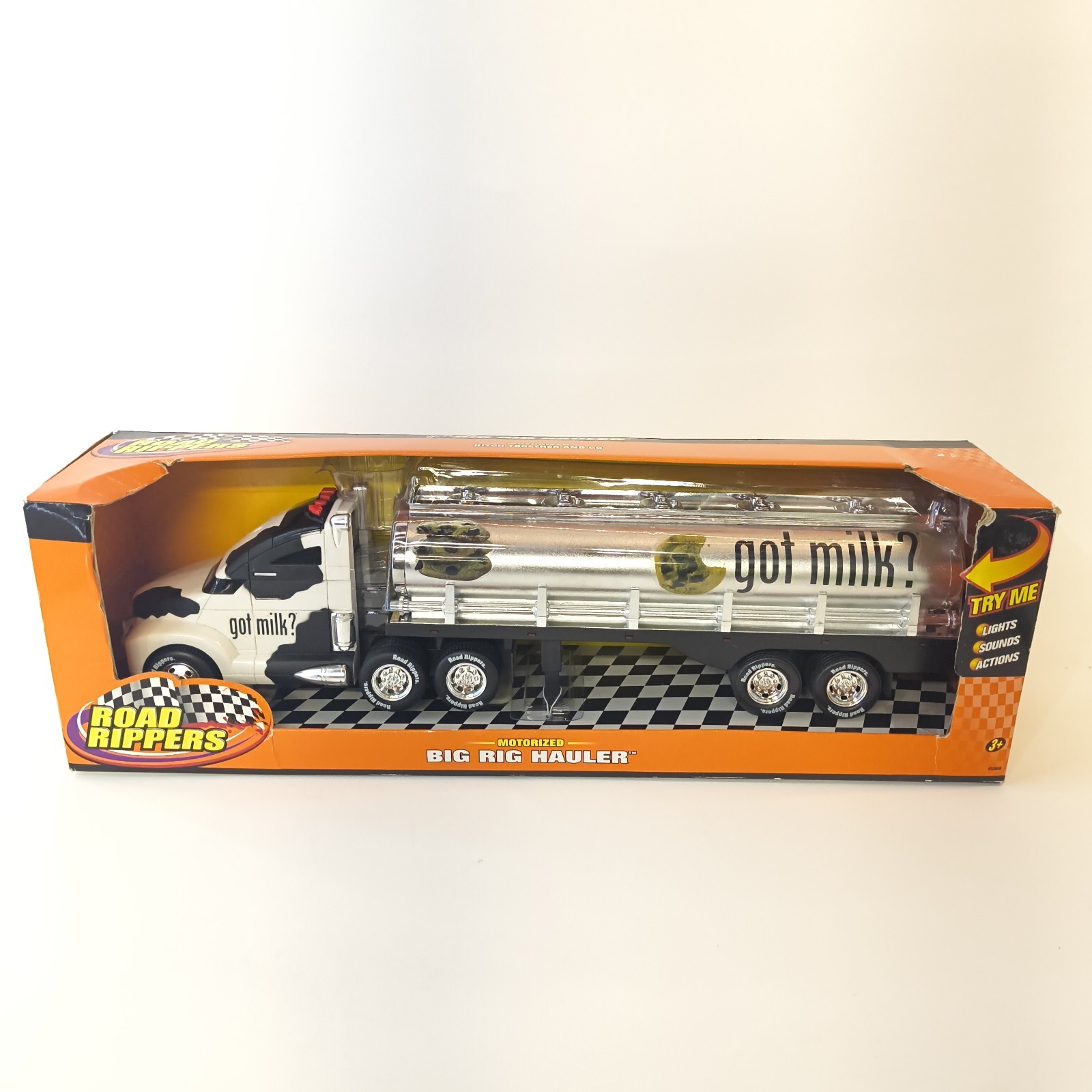 Road Rippers 'Big Rig Hauler' got milk? Motorized Tanker Truck
